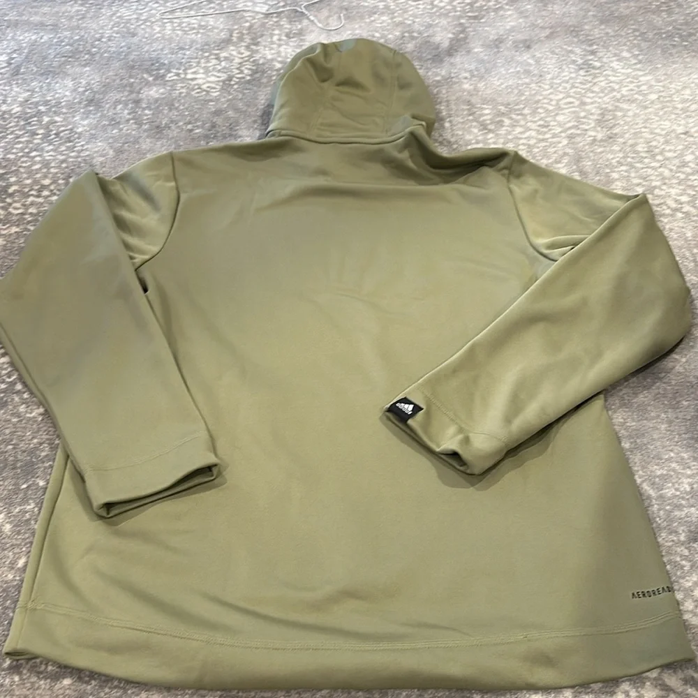 ADIDAS NWOT HOODIE MENS SIZE L ARMY GREEN FROM SAKS. NWOT